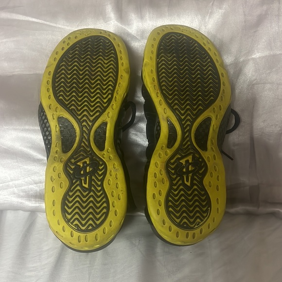 Nike Air Foamposite One Cactus Size 9 Mens - Picture 2 of 8